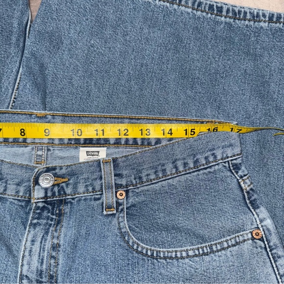 Y2K-10-1998-Vintage Levi’s boxy fit short size 34 - Picture 11 of 15